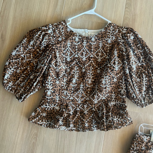 Free The Roses Two Piece Skirt and Blouse Set - Picture 5 of 7